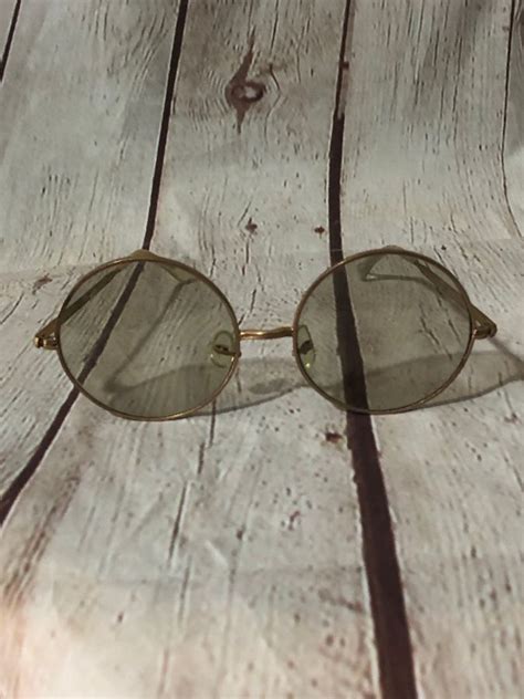 1960’s Sunglasses W Round Hippie Style Frames Boardwalk Vintage