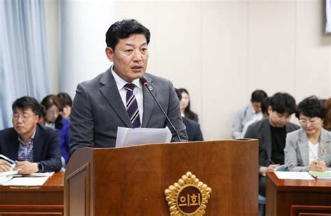 정철 전남도의원 ‘전라남도 외국인주민 지원 조례 일부개정조례안 발의안 통과 위키트리