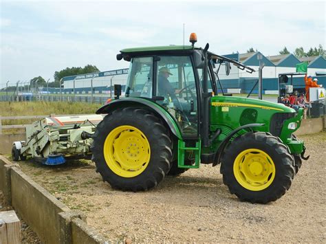 John Deere 5620 John Bulmer Flickr