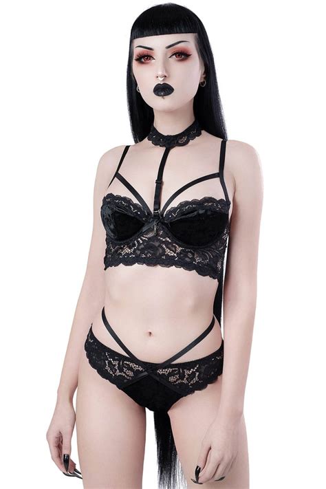 Soutien Gorge En Dentelle Noire Et Velours Avec Sangles Scarlet