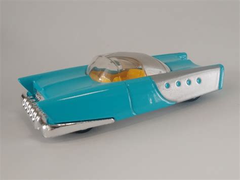 Mattel Dream Mobile 2021 Tooned A Hot Wheels Addict Museum MUUSEO 573568