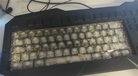 My friend's keyboard. : mildlyinfuriating