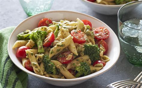 Pesto Penne - Plant-Based Vegan Pesto Recipe