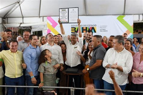 Governador Participa De Entrega De Ubs E Escola E Promete Conv Nios Em