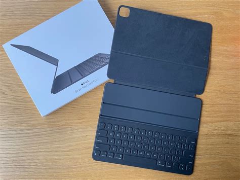 Smart Keyboard Folio 129in Ipad Pro 3rd And 4th Generations 手提電話