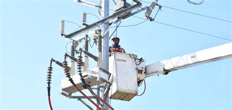 Afirman RD atraviesa por una de las principales crisis eléctricas de