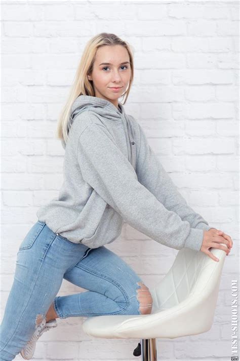 Kelly Real Yo Amateur Nude Casting Photo Gallery Porn Pics Sex Photos XXX GIFs At TNAFLIX