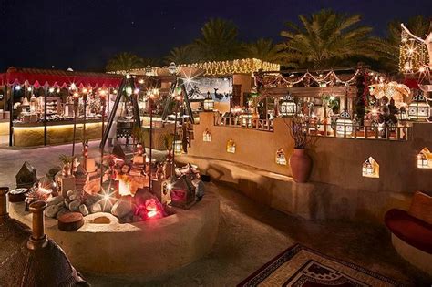 Bab Al Shams Diner Met Desert Safari Zur Verf Gung Gestellt Von Desert