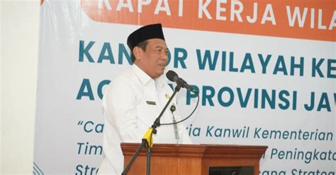 Buka Rakerwil Kemenag Jawa Timur Kakanwil Dorong Transformasi