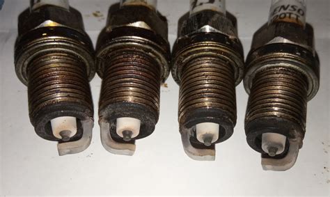 Свечи DENSO Q20TT спустя 32000 км. — Lada 21120, 1,5 л, 2003 года ...