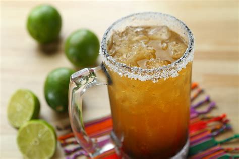 Prepara La Michelada Perfecta Para Acompañar La Pelea Del Canelo Te Va