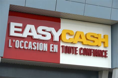 Sign Of The Easy Cash Store In Vannes In Brittany Editorial Image