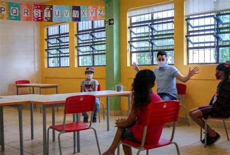 Escolas Particulares Retomam Aulas Presenciais Na Segunda Feira