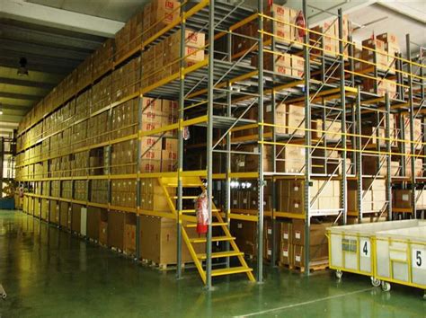 Multi Tier Industrial Mezzanine With Racking System For Pallets