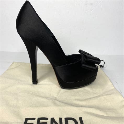 Fendi Deco Bow Black Platform Peep Toe Heels Sz 35 Gem