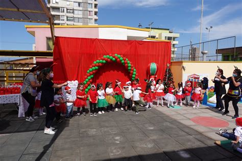 En vísperas de Navidad FCAB comparte con niños y niñas del Jardín Los