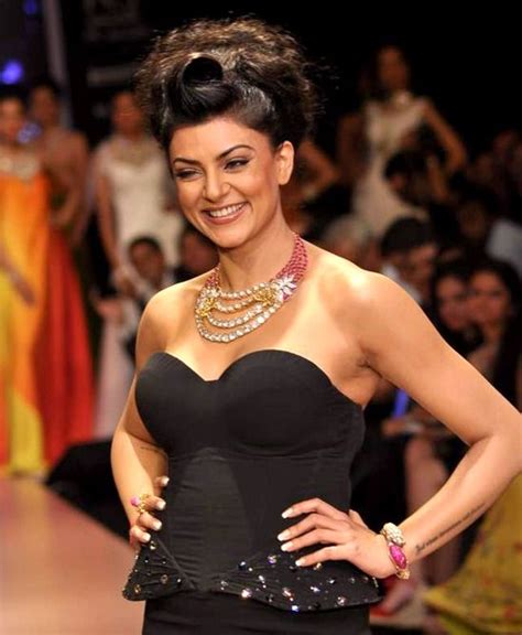 Sushmita Sen Armpit Pics Hot Photos Cute Underarms Images Chinki