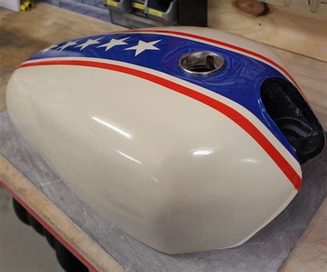 Custom Painting A Motorcycle Tank With Aerosol Cans Motorcycle