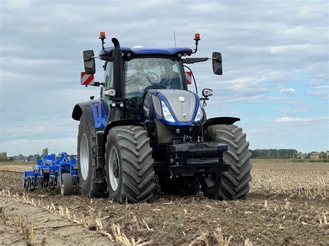 New Holland T Lwb Auto Command La Prova Esclusiva