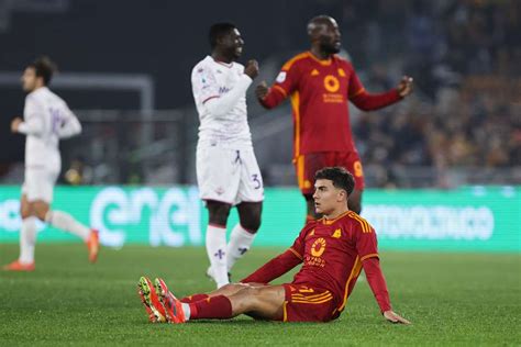 Roma see red twice as Fiorentina fight back to snatch point from Stadio ...