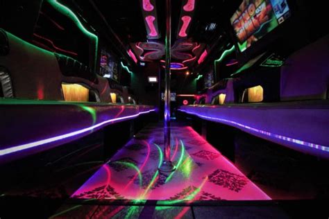9 Epic Las Vegas Party Bus Rentals That Will Make Your Trip a Winner