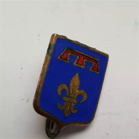 ANCIENNE INSIGNE BROCHE épinglette émaillée Blason fleur de lys a