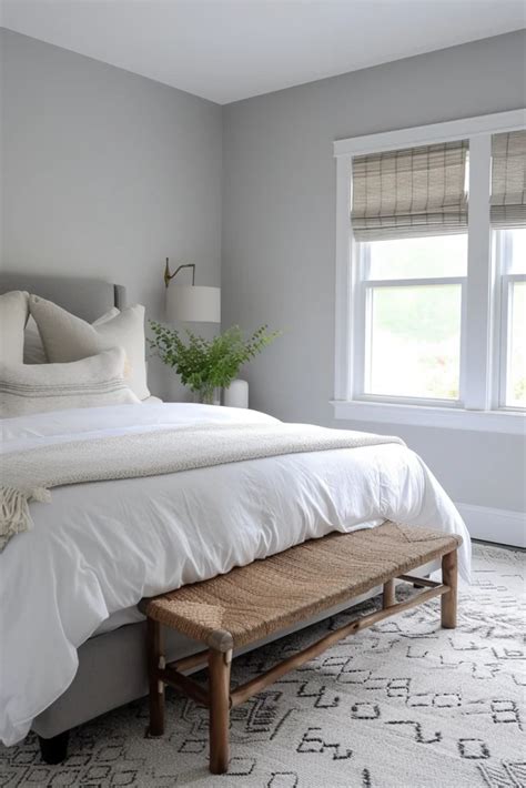 15 Agreeable Gray Bedroom Ideas That Are Both Neutral And Serence ...