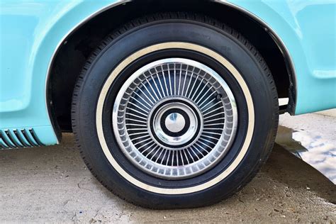 1967 Mercury Cougar XR7 48 Barn Finds