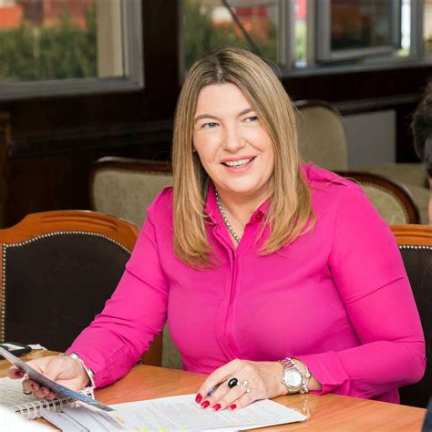 La Gobernadora promulgó leyes para facilitar el acceso a la vivienda y