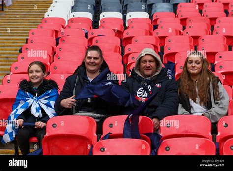 Wembley Stadium London Uk 2nd Apr 2023 Papa Johns Trophy Football