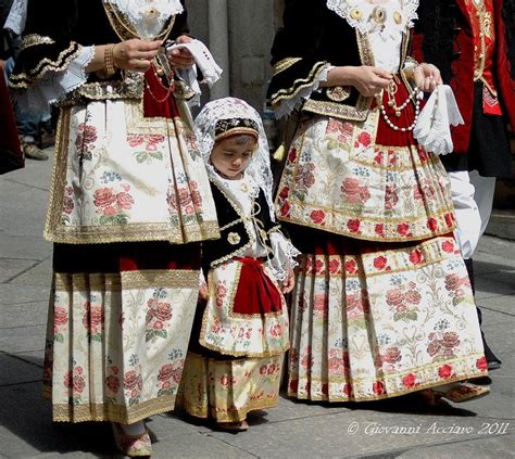 355ª Festa di SantEfisio Engagement dresses Sardinia Costumes for