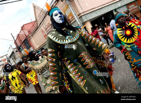 Traditional Dress Trinidad And Tobago Hi Res Stock Photography And