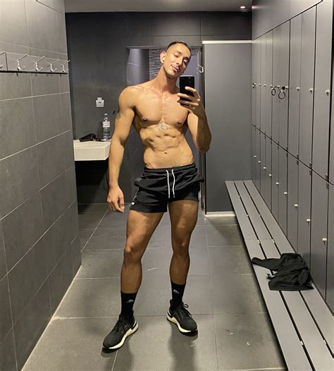 Junior Masseur – Gay male massage Lisbon by Junior