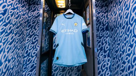 Man City Split Opinion With New Home Kit For Season