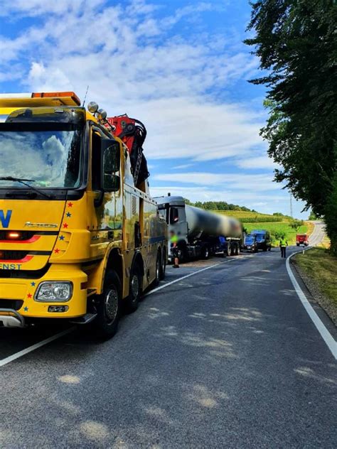 Bfv Deutschlandsberg T Dlicher Verkehrsunfall In Rassach