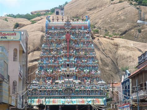 arupadai veedu    sacred murugan temples  tamil nadu