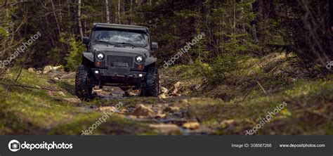 Off-road extreme expedition on black SUV – Stock Editorial Photo ...