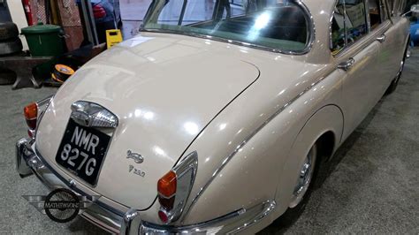 Lot 521 1969 Daimler V8 250