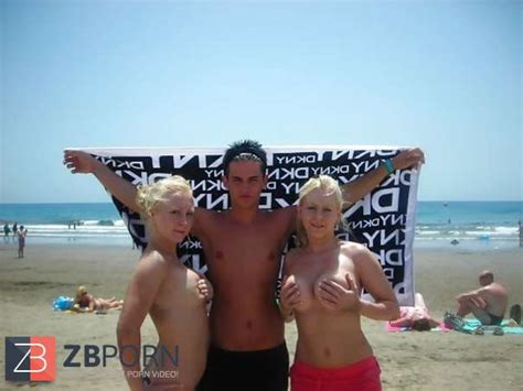 Random Uk Femmes ZB Porn