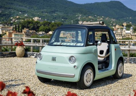 La Fiat Topolino Un Piccolo Quadriciclo Elettrico Che Si Guida Senza