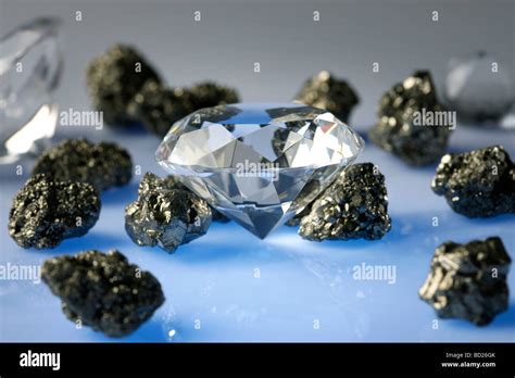 Diamond and ore Stock Photo - Alamy