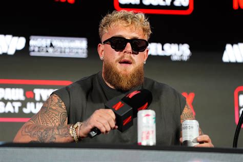 Prediction of who mike perry will fight in his next match 6