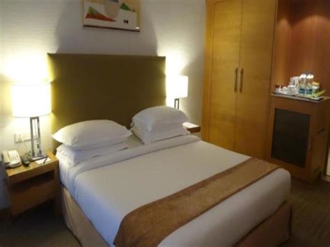 Radisson Blu Hotel Pune Kharadi in India - Room Deals, Photos & Reviews