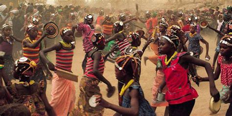 África Creencias Fiestas Costumbres Y Mas Acercando Naciones