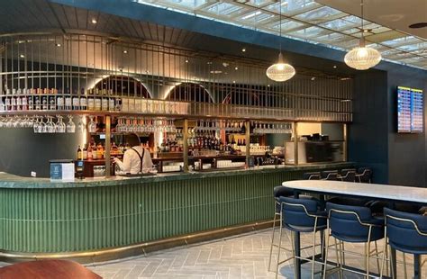 Hmshost International Opens Five Restaurants At London Stansted Airport