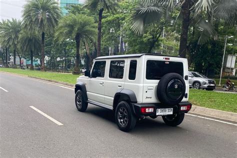 Foto Jadwal Peluncuran SUV Legendaris Suzuki Jimny 5 Pintu Halaman 3