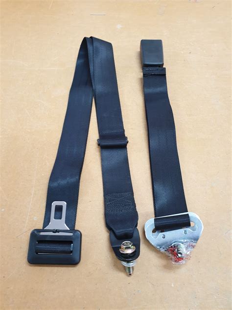 Toyota Hilux 1984 To 1994 Bench Centre Seat Belt Non Genuine After