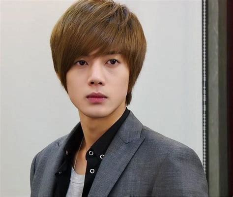 Biografi Kim Hyun Joong Amat