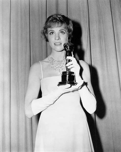 Julie Andrews Oscars Wiki Fandom