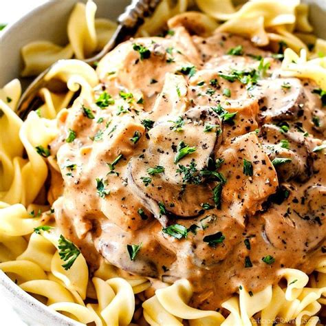 CHICKEN STROGANOFF Easy CHICKEN STROGANOFF Loaded With Juicy Chicken